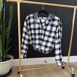 Plaid Hooded Shirt in Black and White